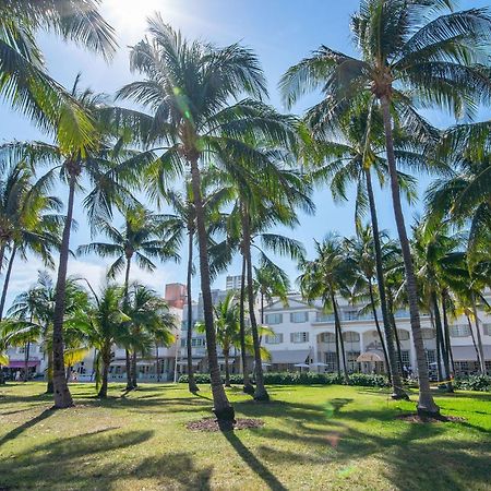 Chic Large Studio Apt Near Ocean Drive South Beach マイアミビーチ エクステリア 写真