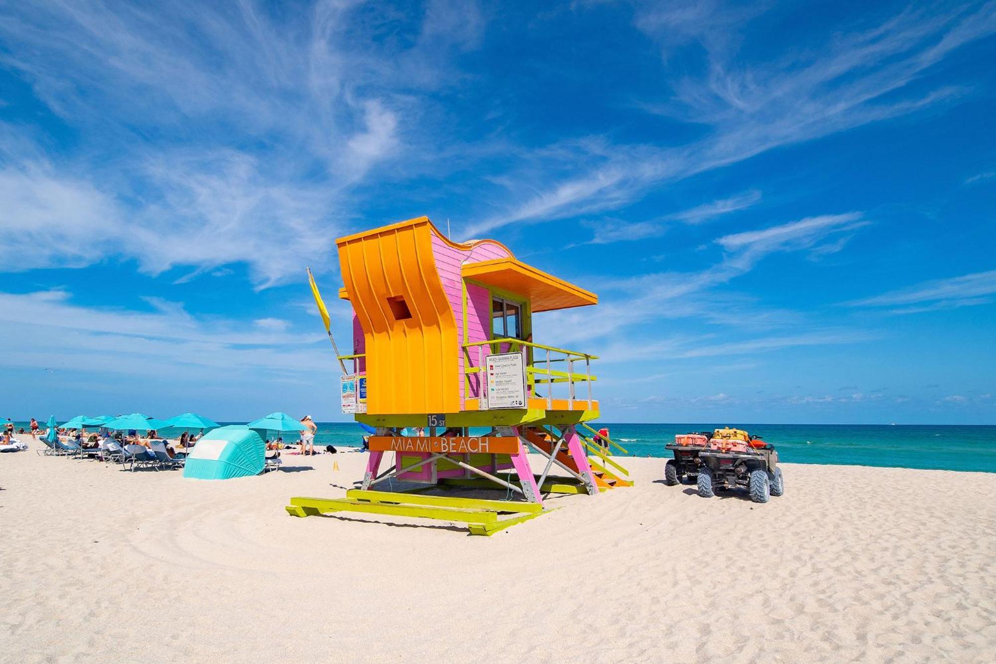 Chic Large Studio Apt Near Ocean Drive South Beach マイアミビーチ エクステリア 写真